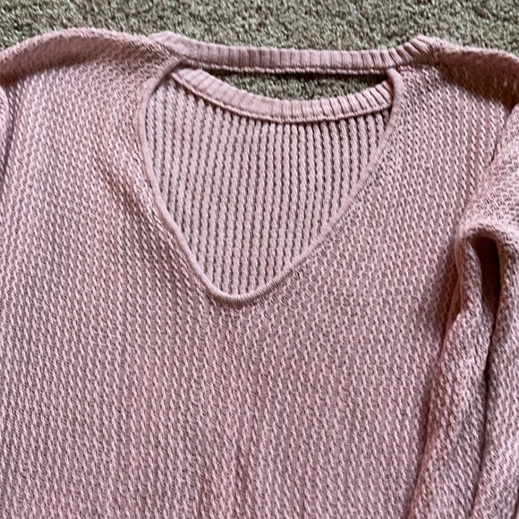 Forever 21 sweater - Picture 3 of 3